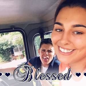 Meet your Posher, Stephanie